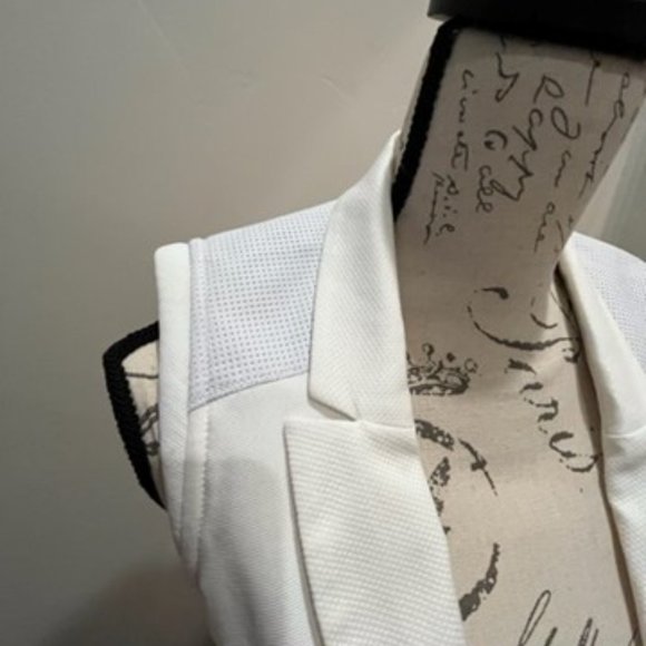 Rag & Bone "Finn"  Cotton/Leather White Vest - Picture 6 of 9